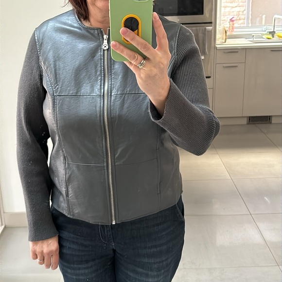 Jaclyn Smith sweater size M - Picture 9 of 9